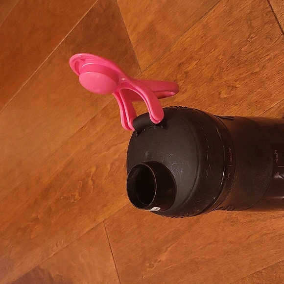 Blender Bottle - Picture 7 of 10